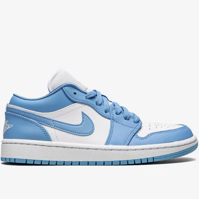 کتونی نایک ایر جردن ۱ بدون ساق آبی سفید یو ان سی Nike Air Jordan 1 Low Blue And White UNC